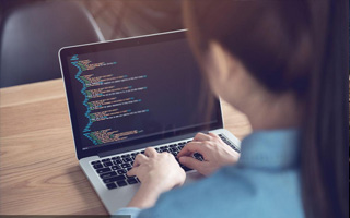 灌南 api php源码,下载的php源码怎么运行呢？